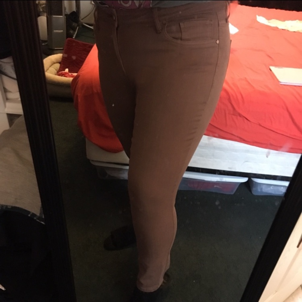 *Never Worn/ Brand New Calvin Klein Jeans